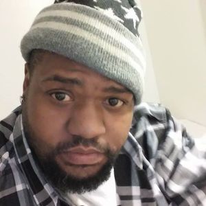 Meet your Posher, Deandre